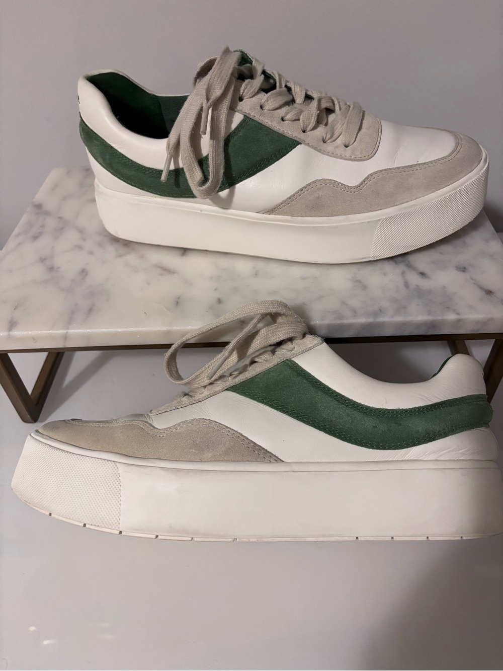 VINCE Warren Court Leather and Suede Sneaker Palm Leaf Green Womens Size 7.5